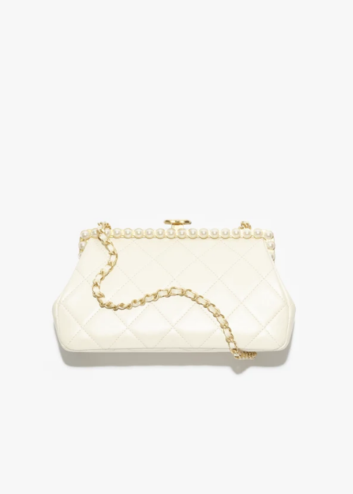 Chanel Clucth