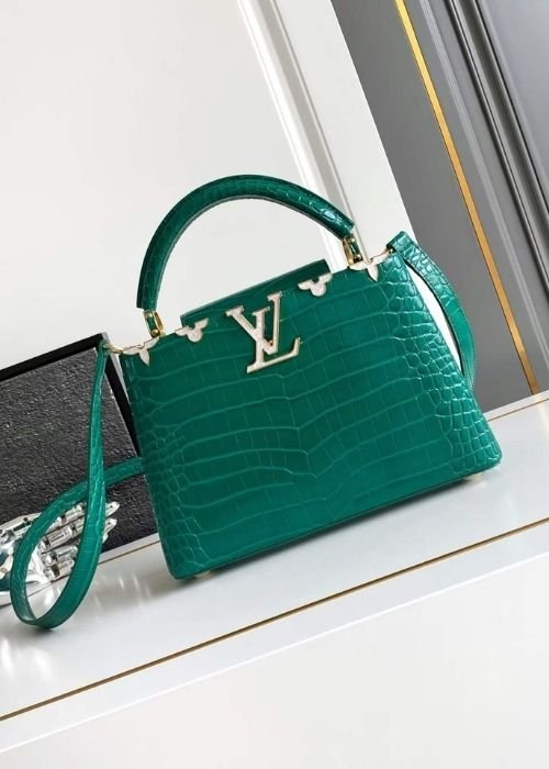 Louis Vuitton Capucines Mini in Crocodilien Brillant