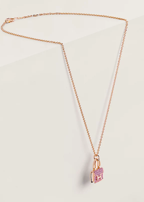 Amulettes Constance pendant