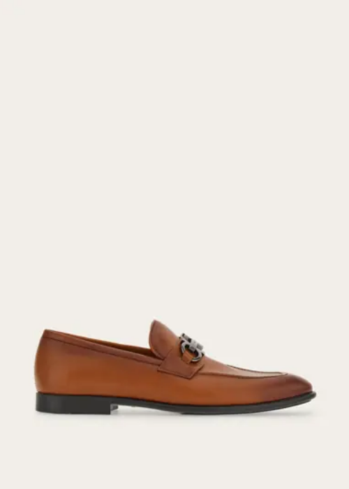 Gancini-plaque leather loafers