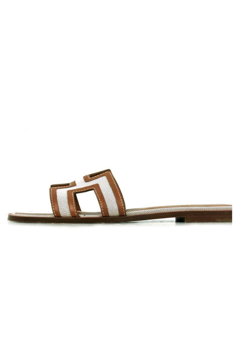 Oran Sandal